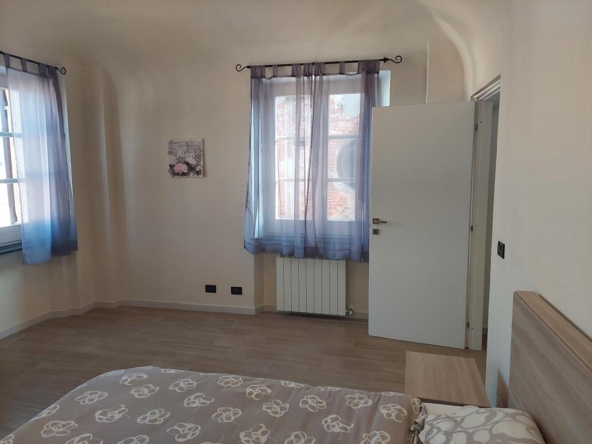 Novi Outlet Apartment Novi Ligure Exterior foto
